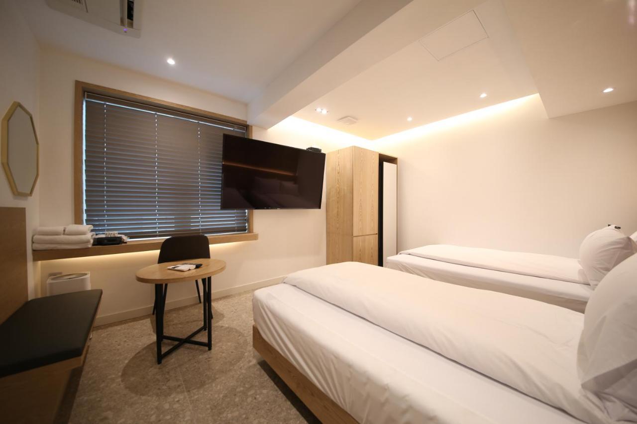 Hotel Vantt Gwangju Metropolitan City Екстериор снимка