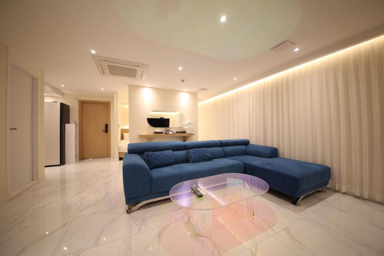Hotel Vantt Gwangju Metropolitan City Екстериор снимка